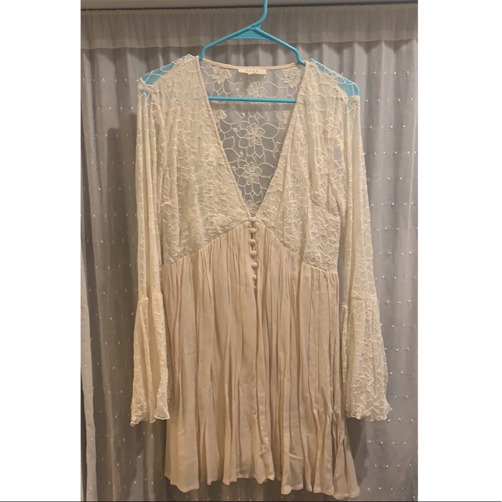 Boho dress! NEVER WORN! size small but runs a little big!